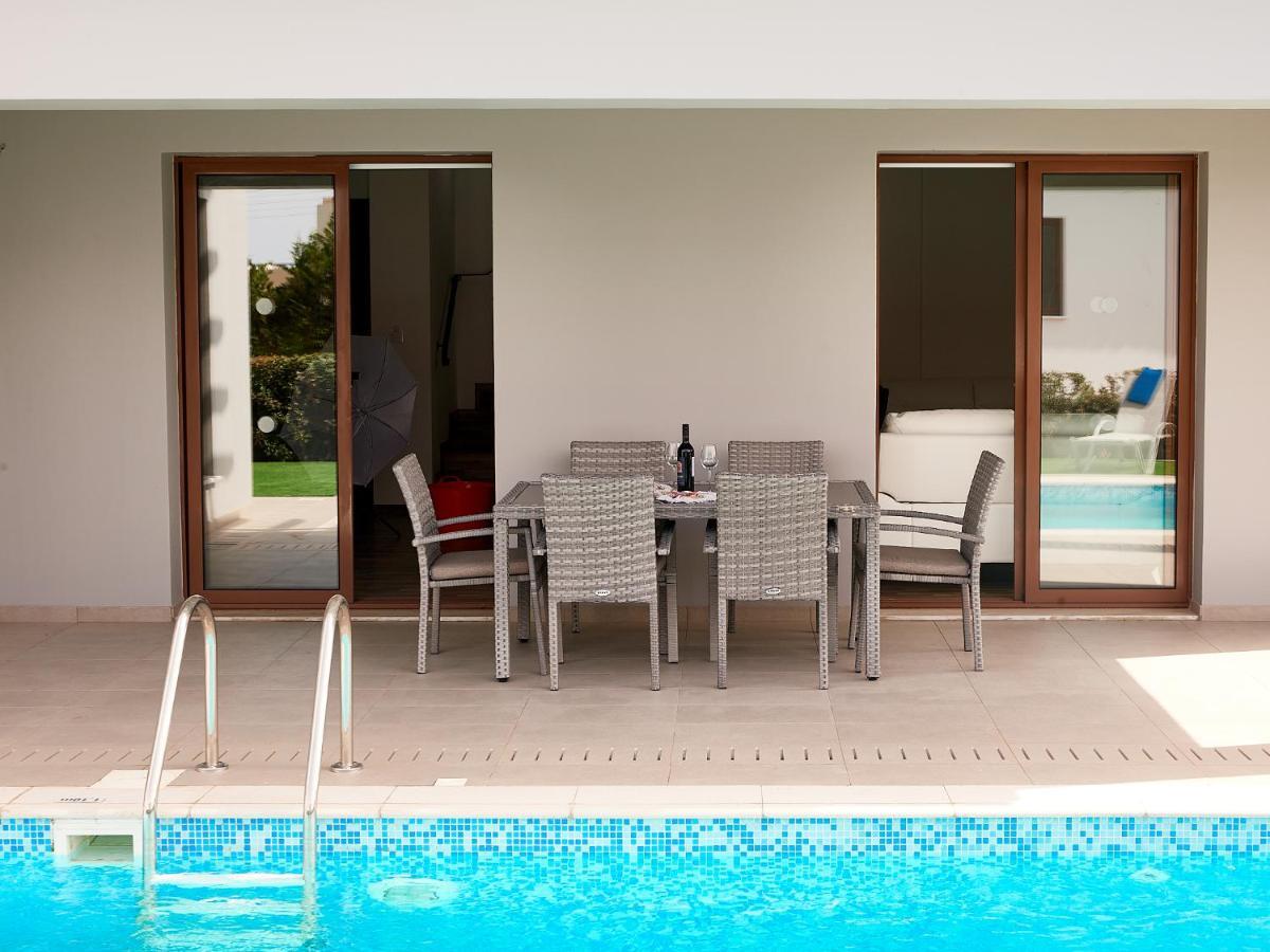 Angie Luxury Beach Villas Ayia Napa Exterior foto
