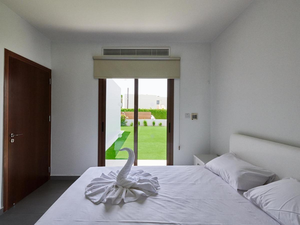 Angie Luxury Beach Villas Ayia Napa Exterior foto